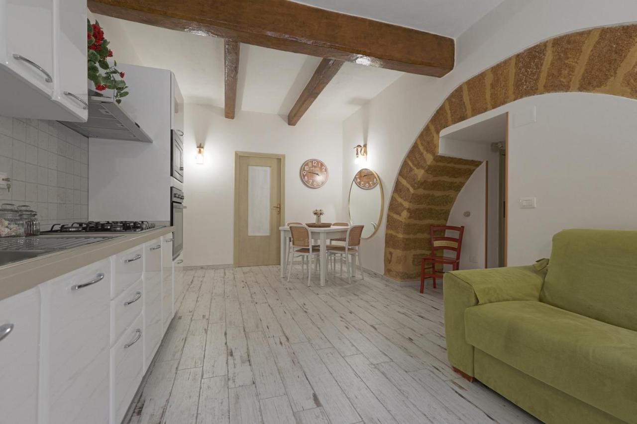 La Sedia Rossa Historical Centre Apartment Agrigento Exterior photo
